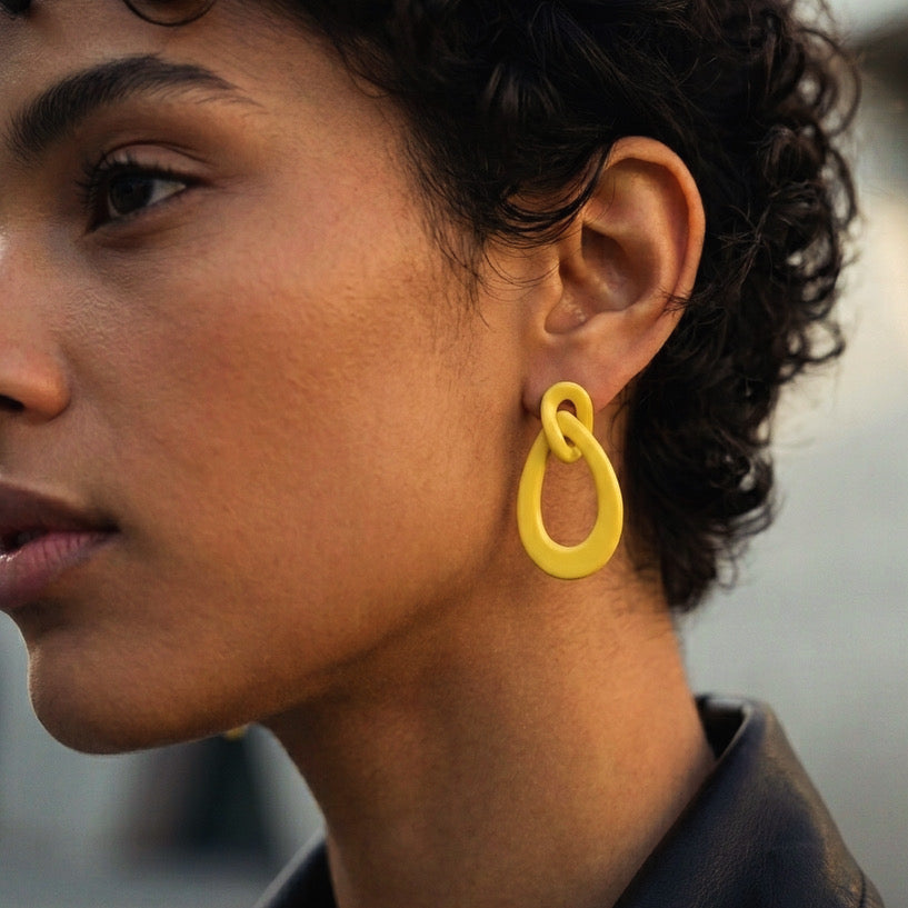 LINKED LOOP DROP EARRINGS