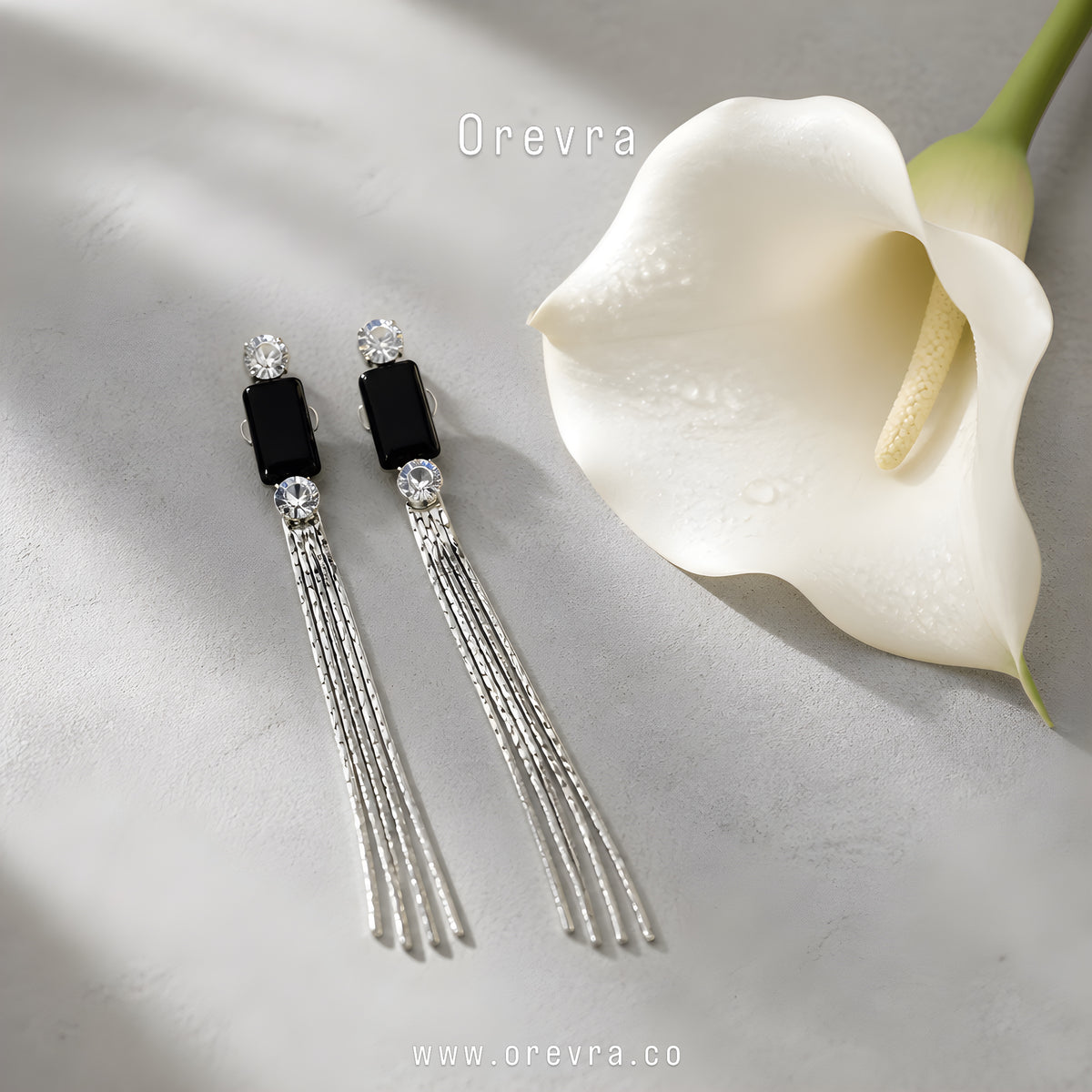 TASSEL DROP CHAIN EARRINGS