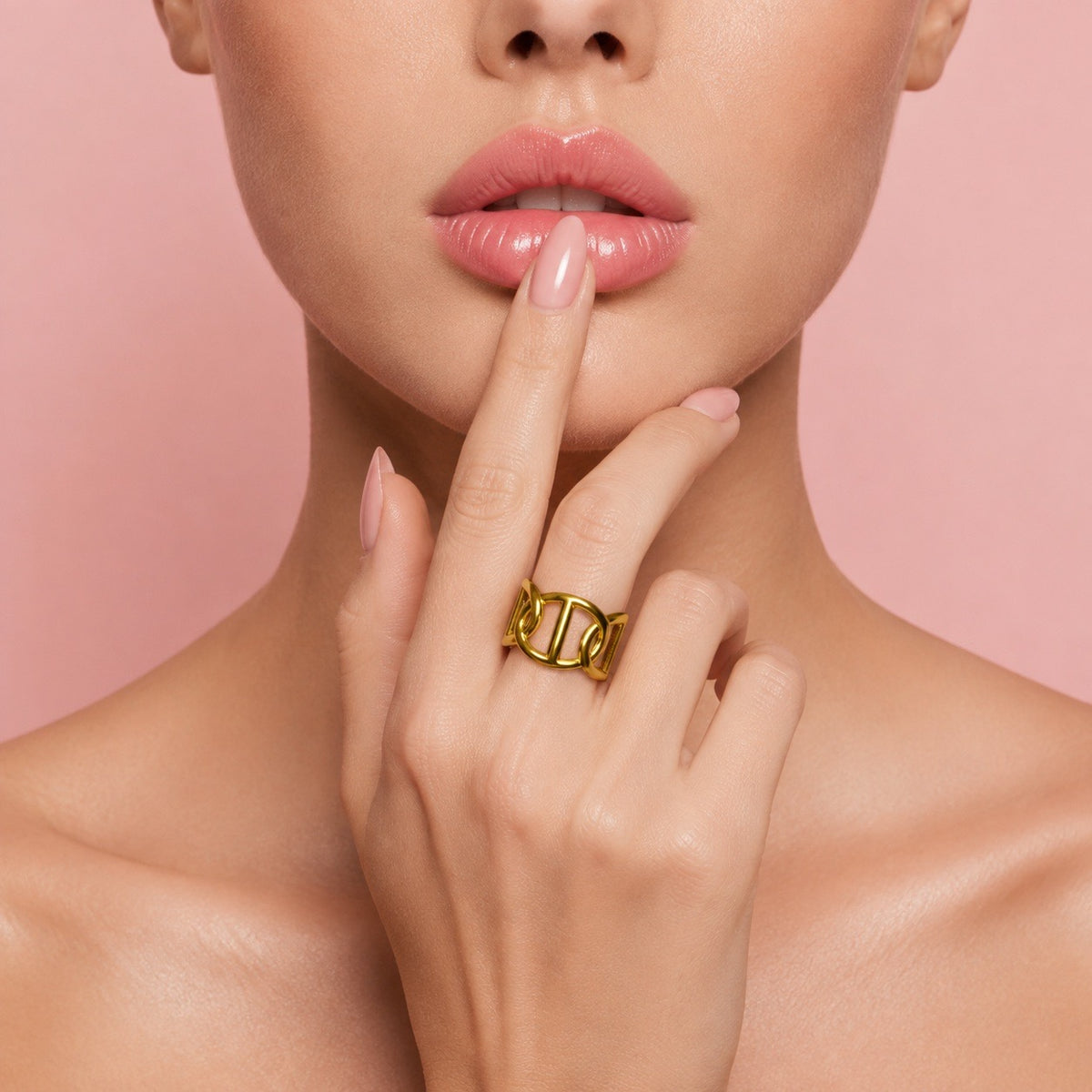 GOLD LINK STATEMENT RING
