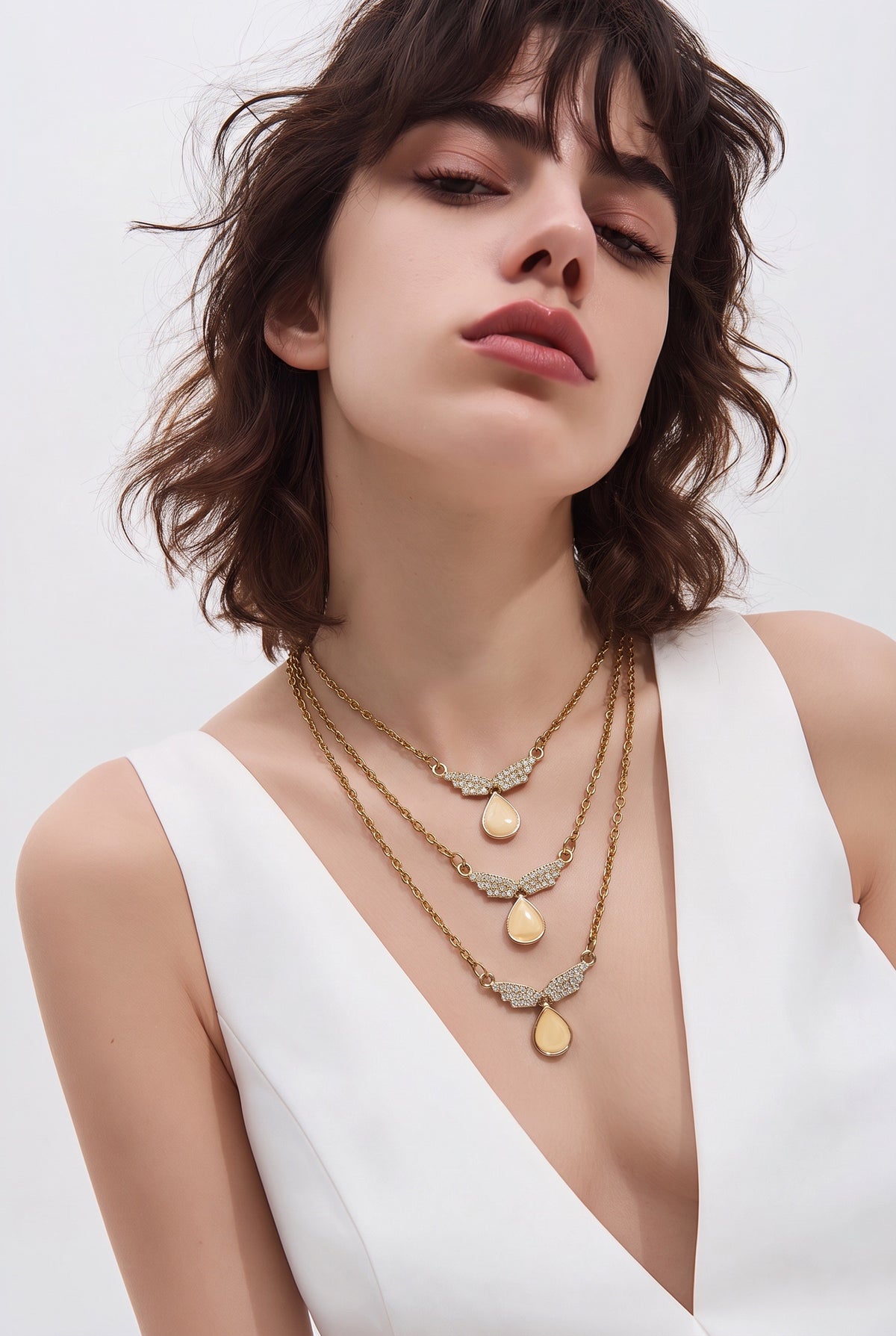 GOLDEN WINGS LAYERED NECKLACE SET