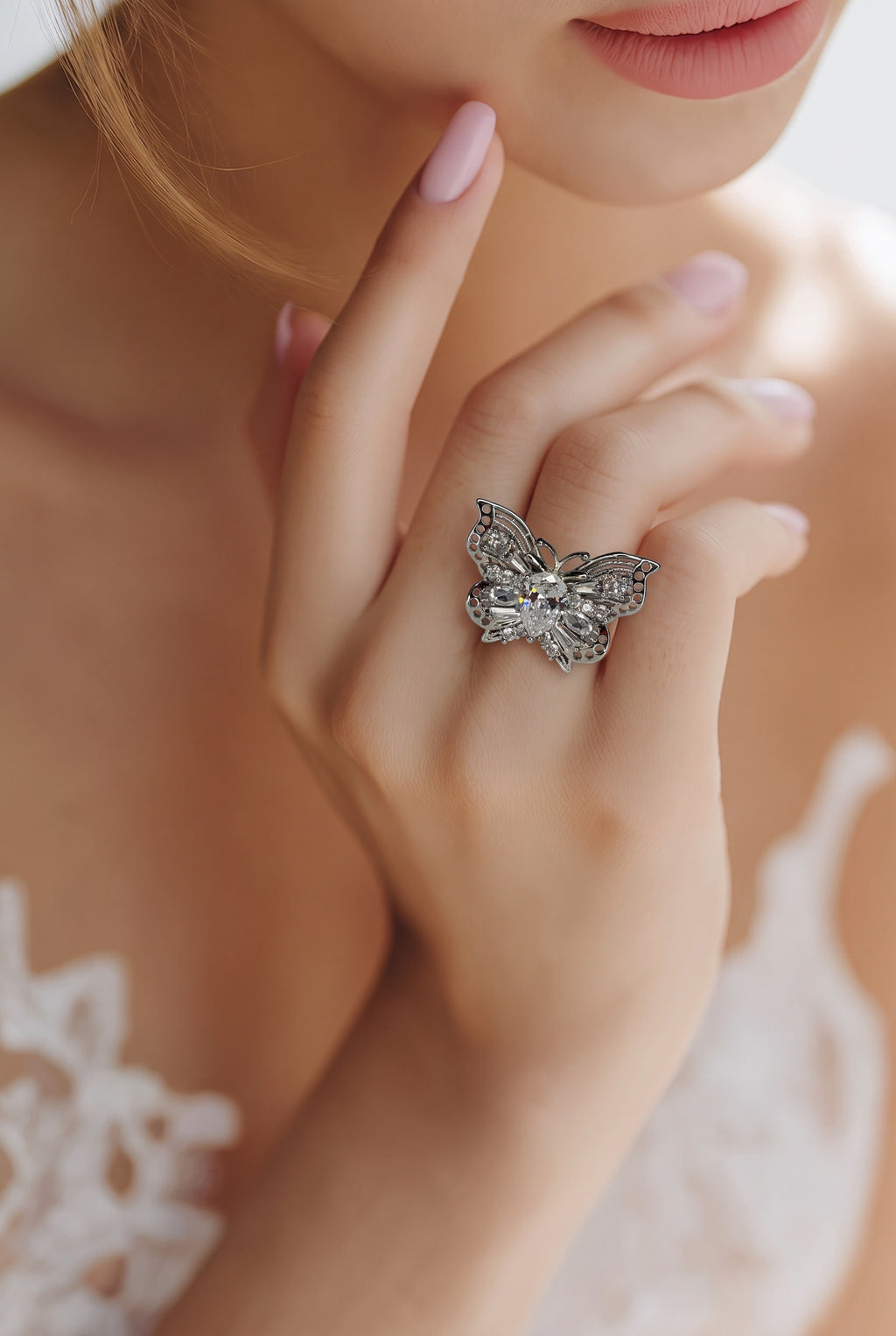 CRYSTAL PAVÉ BUTTERFLY COCKTAIL RING
