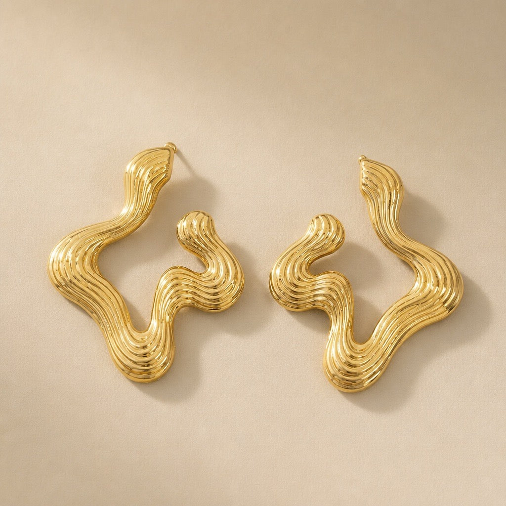 WAVY SQUIGGLE HOOP EARRINGS