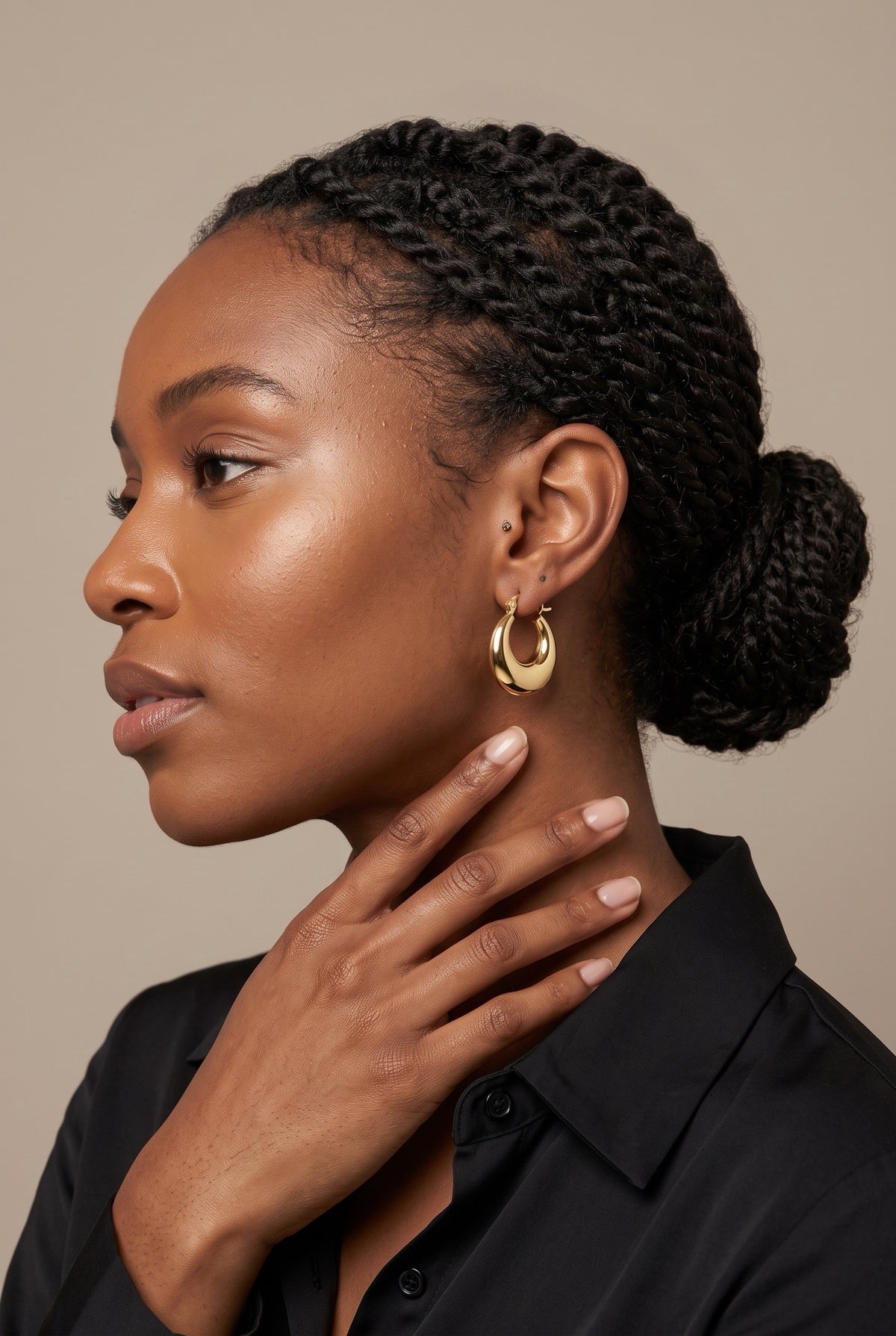 CHUNKY CRESCENT HOOP EARRINGS